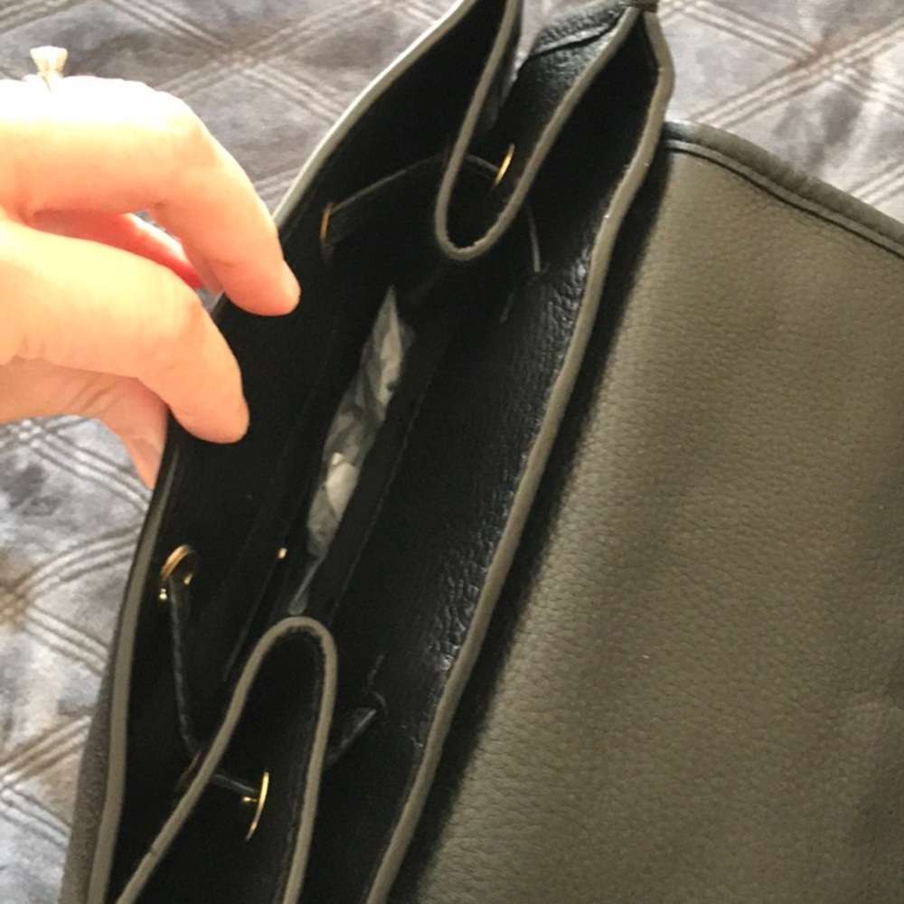 💋💋💋👜👗👠 Tory Burch BRITTEN BACKPACK - Picture 11 of 15